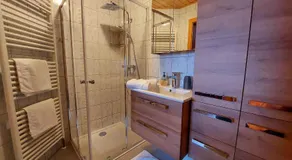 Espectacular apartamento vacacional ideal para familias con sauna, jardín y barbacoa - Image 2