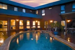 Hotel Cavalier - Image 2