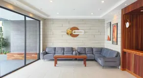 ZOOM HOTEL  - Image 2