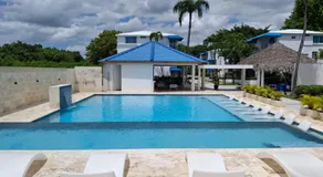 Segunda Línea Con Acceso A La Playa Justo Detrás, Piscina, Jacuzzi, Gazebos, Zona De BBQ, Parqueos, Cámaras De Seguridad, Control De Acceso, Al Lado De Hoteles, Campos De Golf, Restaurantes, Bares, Minimarkets, Tiendas y Comercios - Image 3