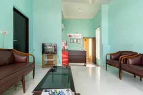 RedDoorz near OPI Mall Palembang 2 - Image 3