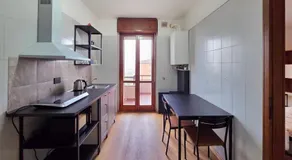 Attico con Parcheggio Privato - Image 3