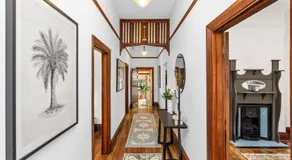North Perth 3BR Home Steps To Hyde Park & Dining - Image 4