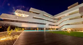 LAKE MOMENTS - Emerald Penthouse - Image 5