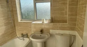 3 bedroom mid terraced house (2 double & 1 single) - Image 4