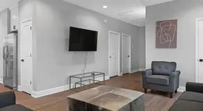 Sleeps 7 Heart of Houston Near All Major Attractions! - Image 2