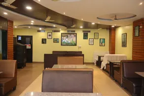 Green Valley Palace - Image 4