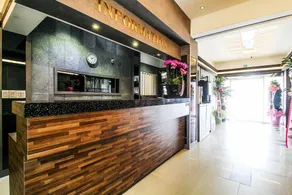 Hotel Luxe - Image 4