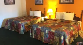 Budget inn - Image 4