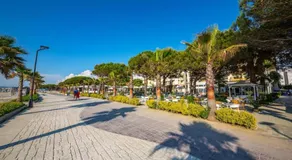 Green Residence by the beach - Image 5