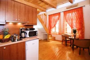 Irene Maisonettes - Image 2