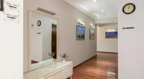 Soluxe Hotel - Image 3