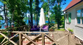 Charmig stuga av rustik stil i Stockholms område - Image 3