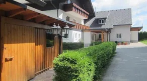 Apartmenthaus Kestel Gasthof - Image 3