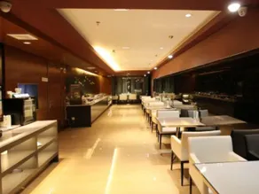 Jinjiang Inn Select Dalian Youhao Square - Image 4