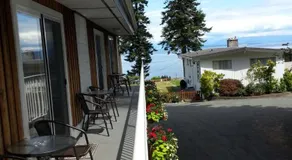 Edgewater Motel - Image 2