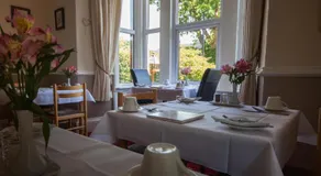Mary's Court Guest House - Mairlys - Image 3