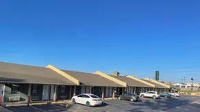 Executive Inn of Purcell - Image 3
