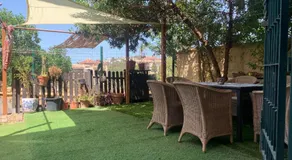 Apartamento con jardín y piscina en el faro de calaburras - Image 5
