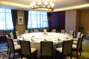 Junchen Hotel - Image 4