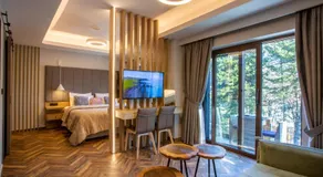Adryades Luxury Apartments - Image 2