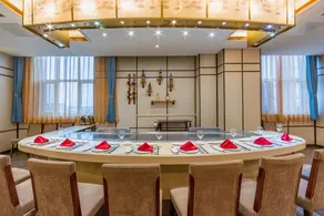Jinding Hotel - Image 4