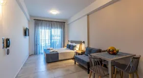 AURA APARTMENTS - Image 2