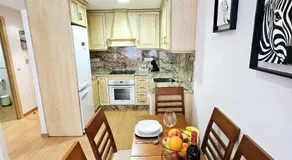 PANDORA City Center Apartment by SunCastle apartamentos - Image 4