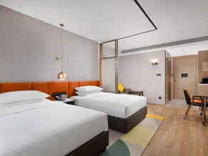 Home2 Suites by Hilton Wuhan Wuchang Riverside - Image 2