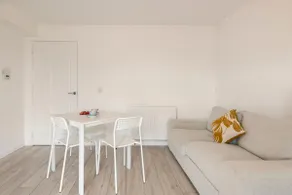 Superb Townhouse Silent Edinburgh - Image 4