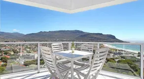 Crow's Nest Fish Hoek Apartment - Image 3