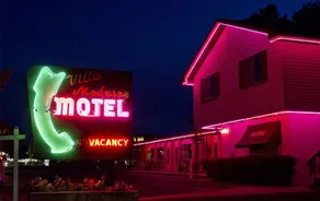 Villa Moderne Motel - Image 4