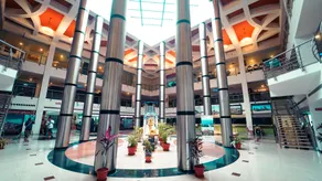 Hotel the Plaza - Image 2
