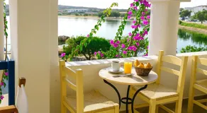 Beachfront Bocamviglies Rooms - Naoussa Bespoke View - Image 5