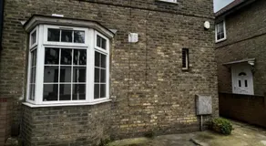 Good priced Accommodation in Sherperds bush - Image 5