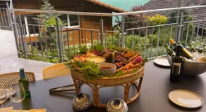 Luxury Lakeview Chalet with AC & SPA near Interlaken - Image 5