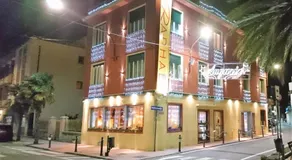 Hotel Raphael - Image 4