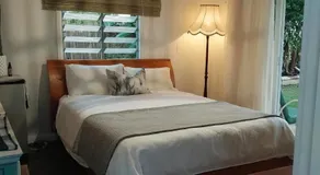 Charming Private Guest Suite Close to Hospital - Image 2