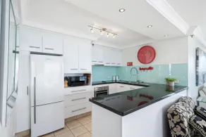 Full Ocean View Lvl21- 2Bed2Bath -Long Beach Apt - Image 5