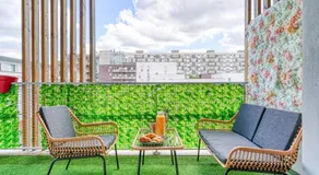 T2 LUXE proche PARIS TERRASSE PARKING PRIVE - Image 3