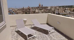 The Penthouse Flat-terrace&view - Image 3