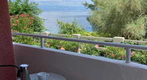 Beachfront Apartment Rosa del Mar Jardin - Image 4