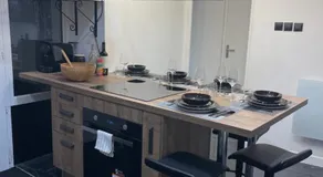 Appartement hors du commun avec son jacuzzi - Image 3