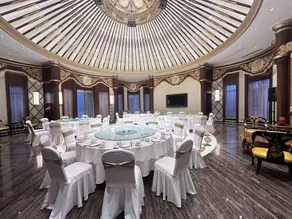 Hohhot Inner Mongolia Hotel - Image 5