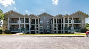 Golden Getaway condo - Image 5