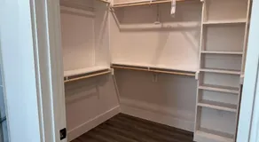 Luxury Downtown 4 Bedroom Home - Image 5