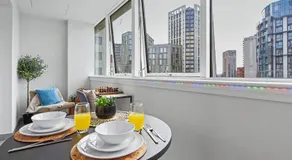 Wembley Stadium Views, Luxe 3BR, 2 min from Underground - Image 3
