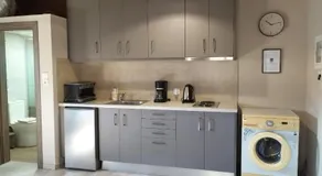 Reniza House 2 - Image 3