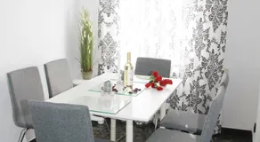 Shiny Per Family Apartment - Image 4