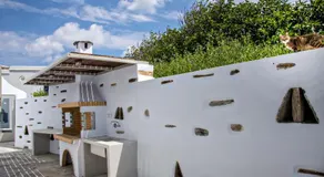 family home - Image 5